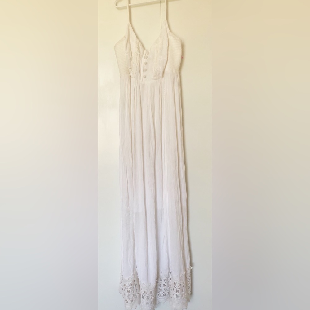 Motherhood maternity white lace crochet maxi dress spaghetti strap. Size S